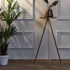 Straluma Bijzettafel Envira antiek goud Ø35x98,5 cm></noscript> Light and Living|Bijzettafels