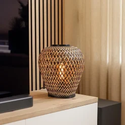 Straluma Botanische tafellamp bamboe met zwart></noscript> Botanische Verlichting|Woonkamerlampen