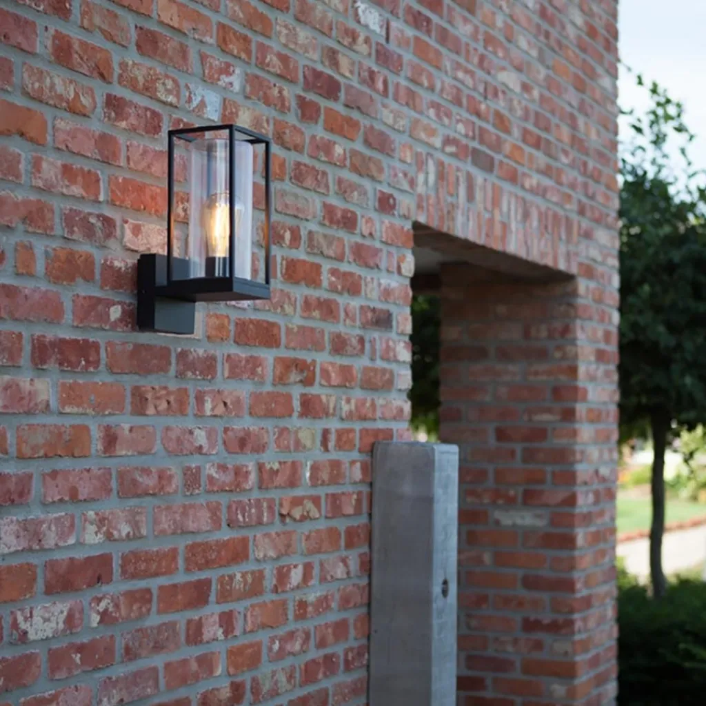 Straluma Buitenlamp Flair lantaarn op voet zwart IP44> Wandlampen|Buitenlampen