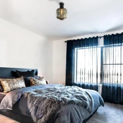 Straluma Grote plafondlamp smoke glas met mat zwart><noscript><img width=