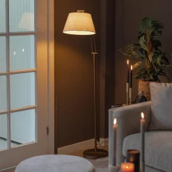 Straluma Klassieke vloerlamp brons met creme kap></noscript> Leeslampen|Woonkamerlampen