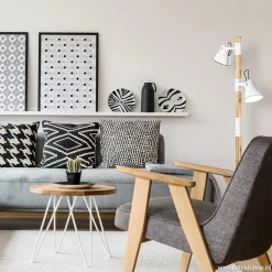 Straluma Landelijke 2-lichts vloerlamp hout met witte kappen></noscript> Leeslampen|Slaapkamerlampen