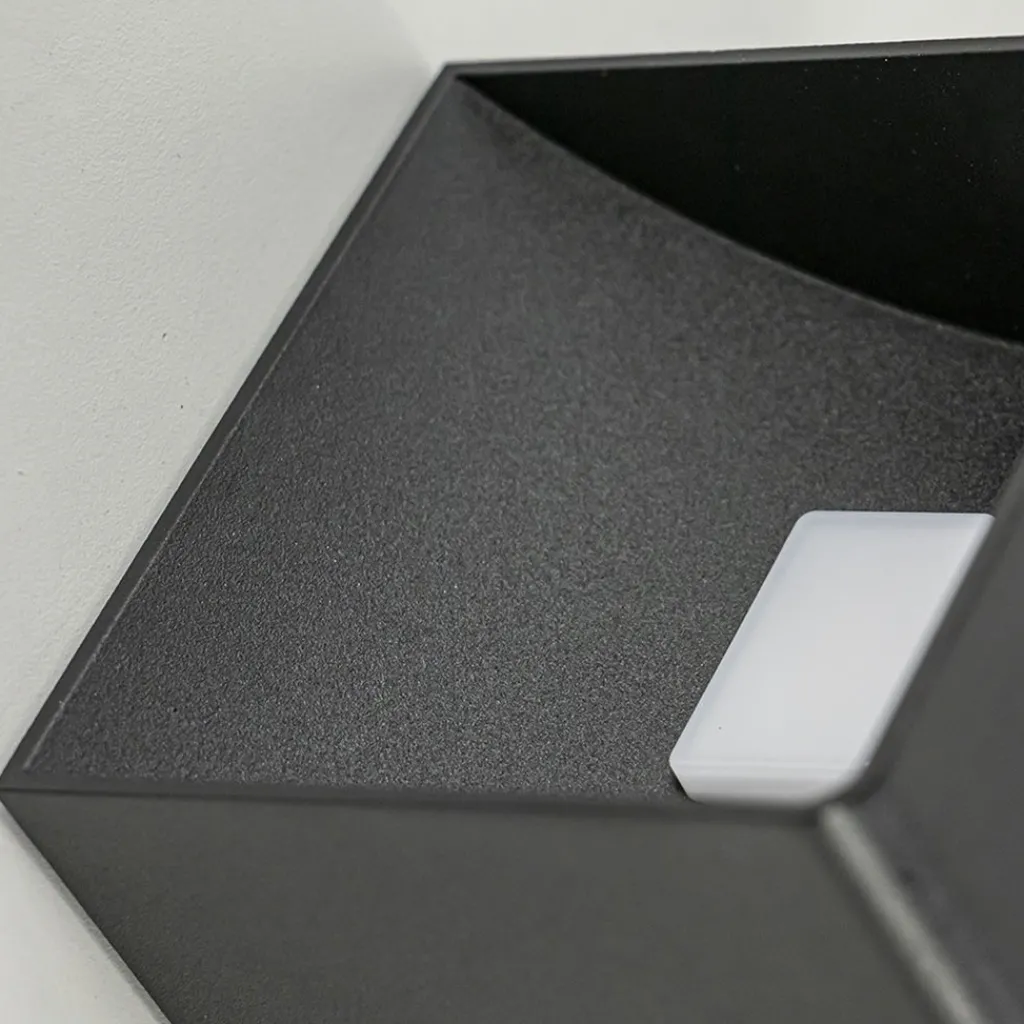 Straluma LED buitenlamp oplaadbaar zwart vierkant> Wandlampen|Buitenlampen