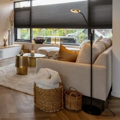 Straluma LED vloer/leeslamp mat zwart metaal verstelbaar></noscript> Vloerlampen|Leeslampen