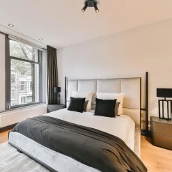 Straluma 2-Lichts plafondspot mat zwart met gouden accent></noscript> Opbouwspots|Keukenverlichting