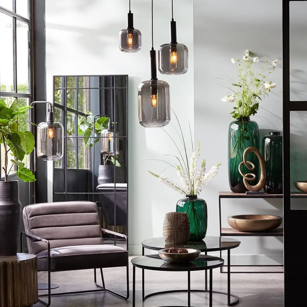 Straluma Light and Living hanglamp Lekar zwart met smoke glas klein> Hanglampen|Light and Living