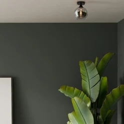 Straluma Mat zwarte plafondlamp met smoke glazen bol klein></noscript> Plafondlampen|Luxe Verlichting