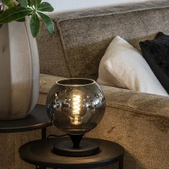 Straluma Mat zwarte tafellamp met smoke/titanium bol klein></noscript> Tafellampen|Luxe Verlichting