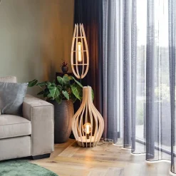 Straluma Mat zwarte vloerlamp met houten kap naturel></noscript> Vloerlampen|Botanische Verlichting