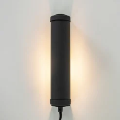 Straluma Mat zwarte wandlamp met snoer><noscript><img width=