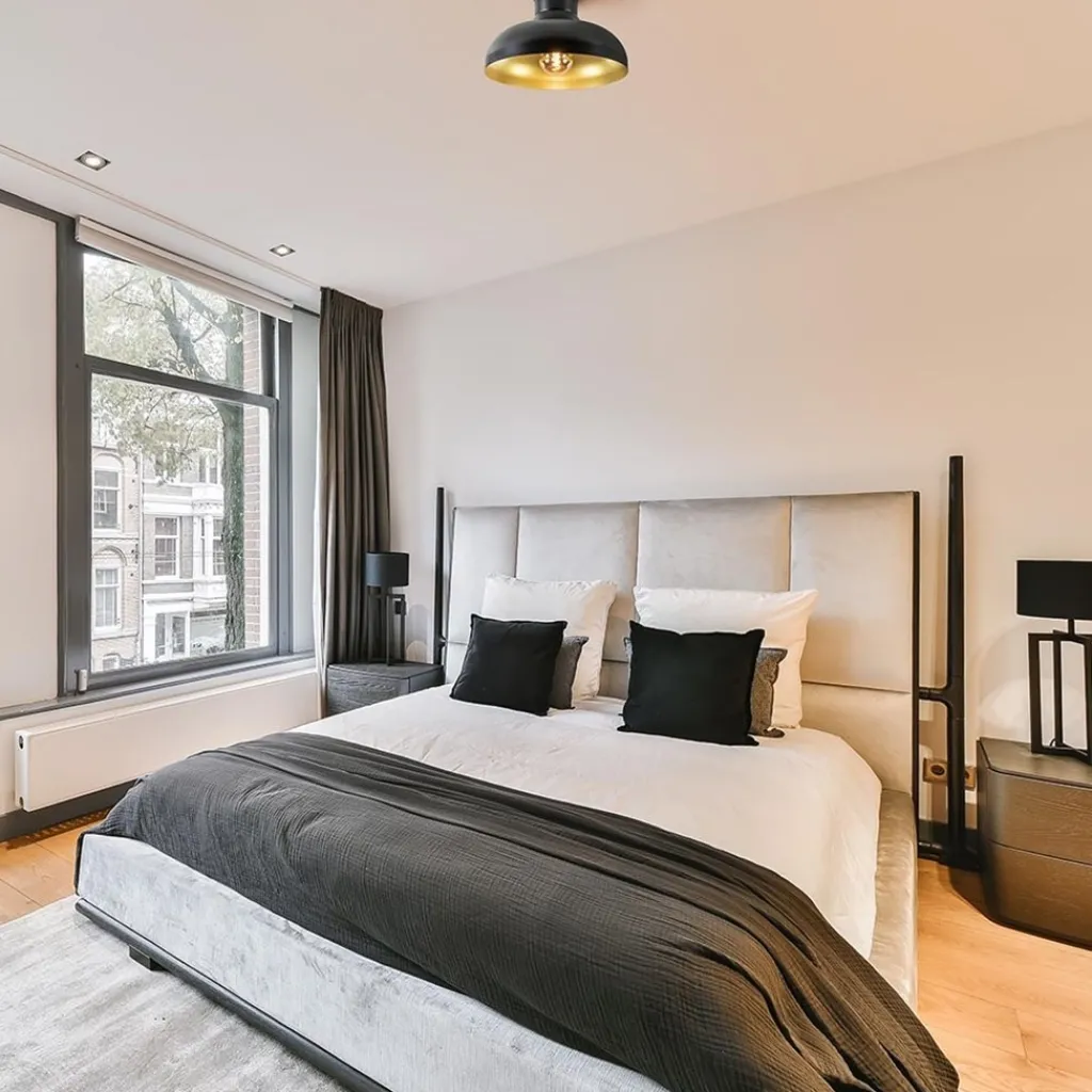 Straluma Plafondlamp zwart met gouden binnenkant> Tienerkamerlampen|Keukenverlichting