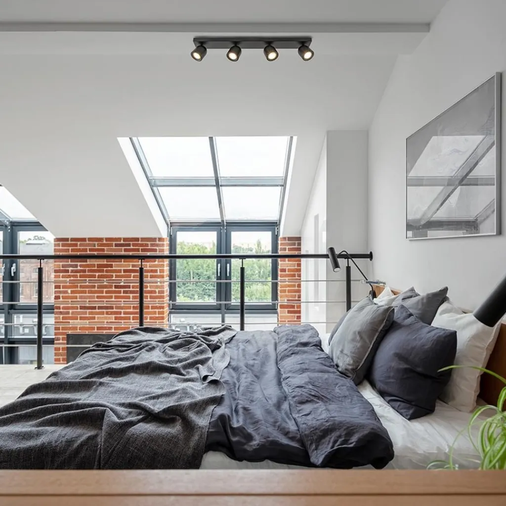 Straluma Plafondspot Solare 4l balk zwart> Plafondlampen|Opbouwspots