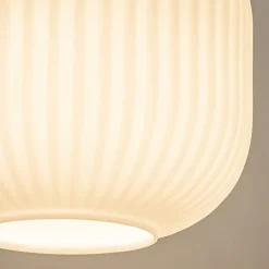 Straluma Ronde plafondlamp retro zwart met wit glas></noscript> Plafondlampen|Retro Verlichting