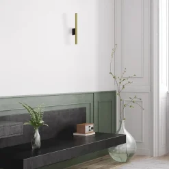 Straluma Smalle wandlamp cilinder zwart met solid brass></noscript> Woonkamerlampen|Slaapkamerlampen
