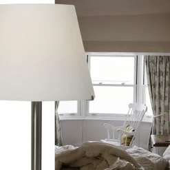 Straluma Tafellamp Calabro rvs met wit glas></noscript> Nachtkastlampen|Woonkamerlampen