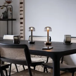 Straluma Tafellamp Humble Two goud/smoke oplaadbaar></noscript> Tafellampen|Keukenverlichting