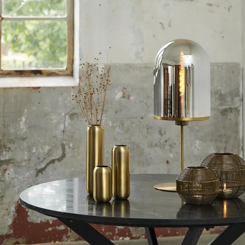 Straluma Tafellamp Maverick antiek brons met smoke glas> Tafellampen|Light and Living