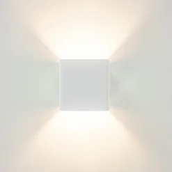 Straluma Wandlamp Stretto kubus wit></noscript> Wandlampen|Halverlichting