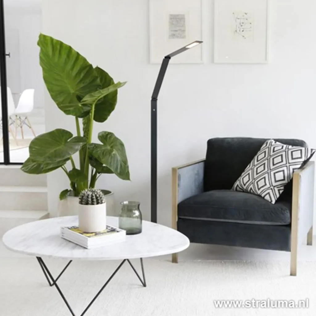 Straluma Zwarte led vloerlamp met touchdimmer> Vloerlampen|Leeslampen